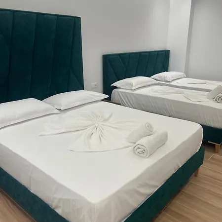 Hotel Ares Golem (Tirana)